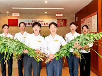 关爱常伴好时光，金科服务与成都数万邻居一起暖过端午